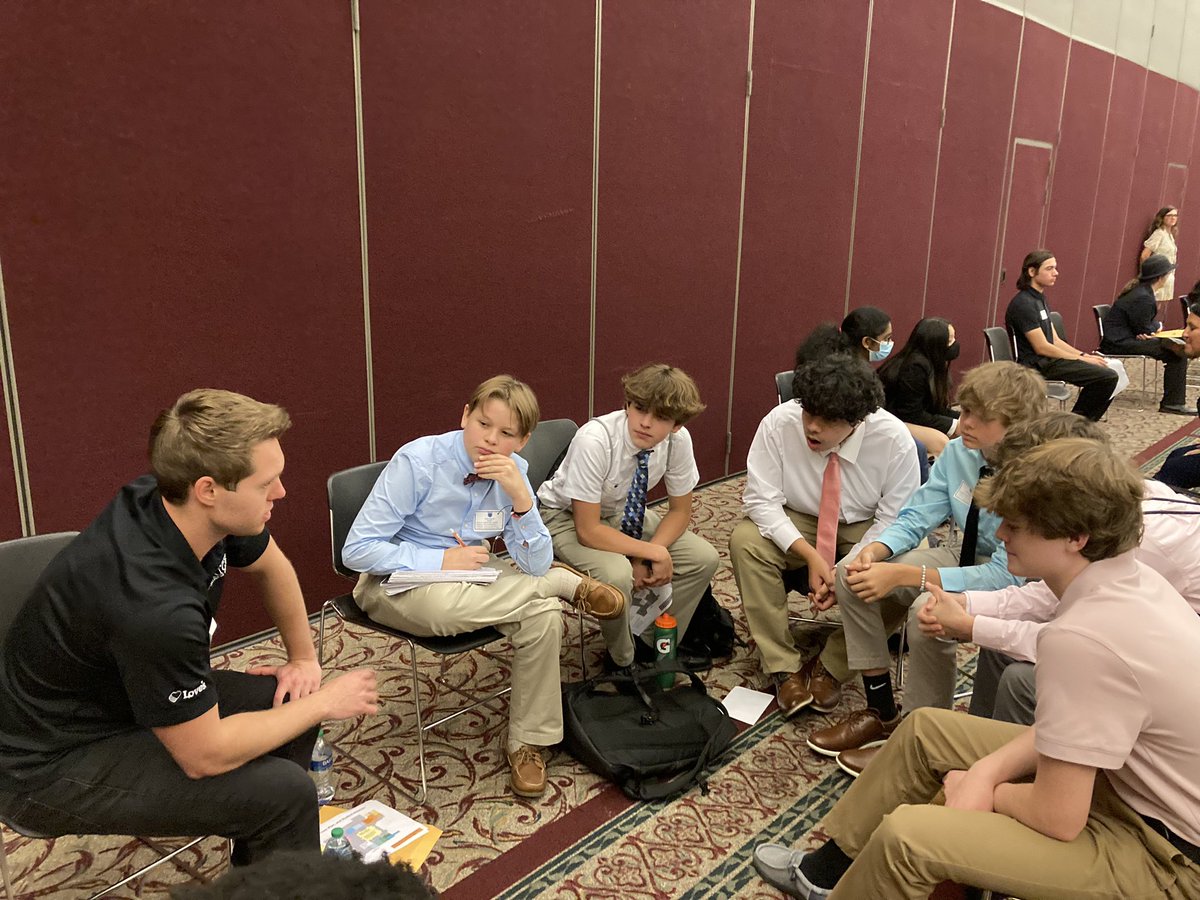 a boring world XI tweet media