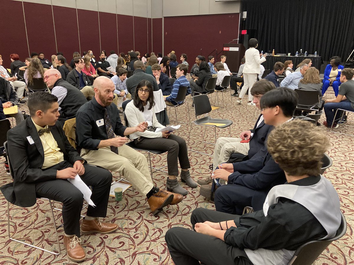 a boring world XI tweet media