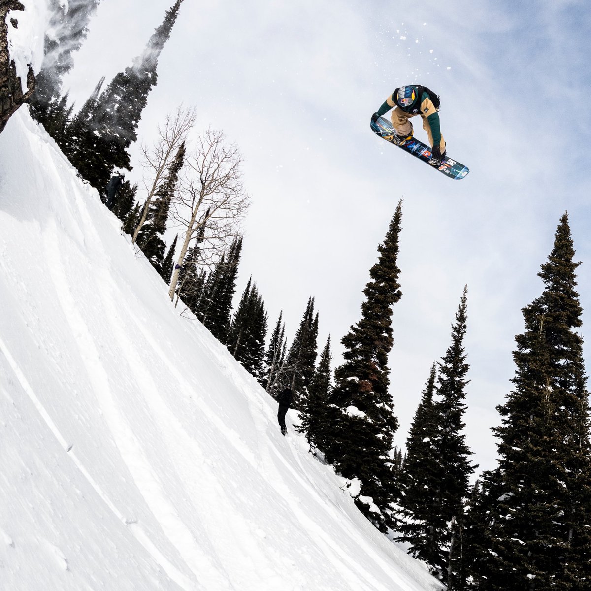 Ikon Pass tweet media