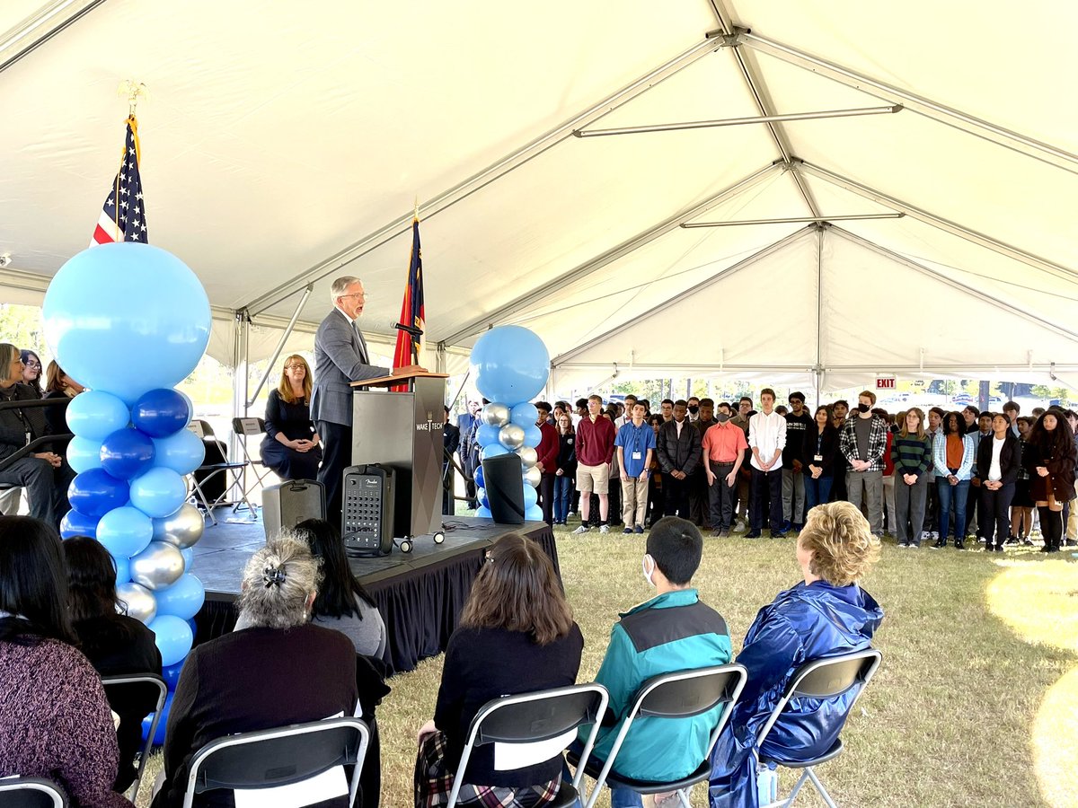 According to <a href="/WakeTechPrez/">Scott Ralls</a> , if you can dream it, you can achieve it! Today we officially open the @WECInfoBioTech on the <a href="/waketechrtp/">waketechrtp</a> Campus! Go Mavericks! Thanks @FujifilmDiosyn for supporting!