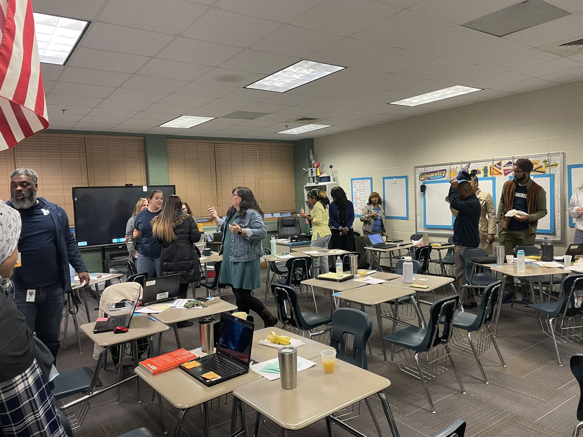 Alex Henson tweet media