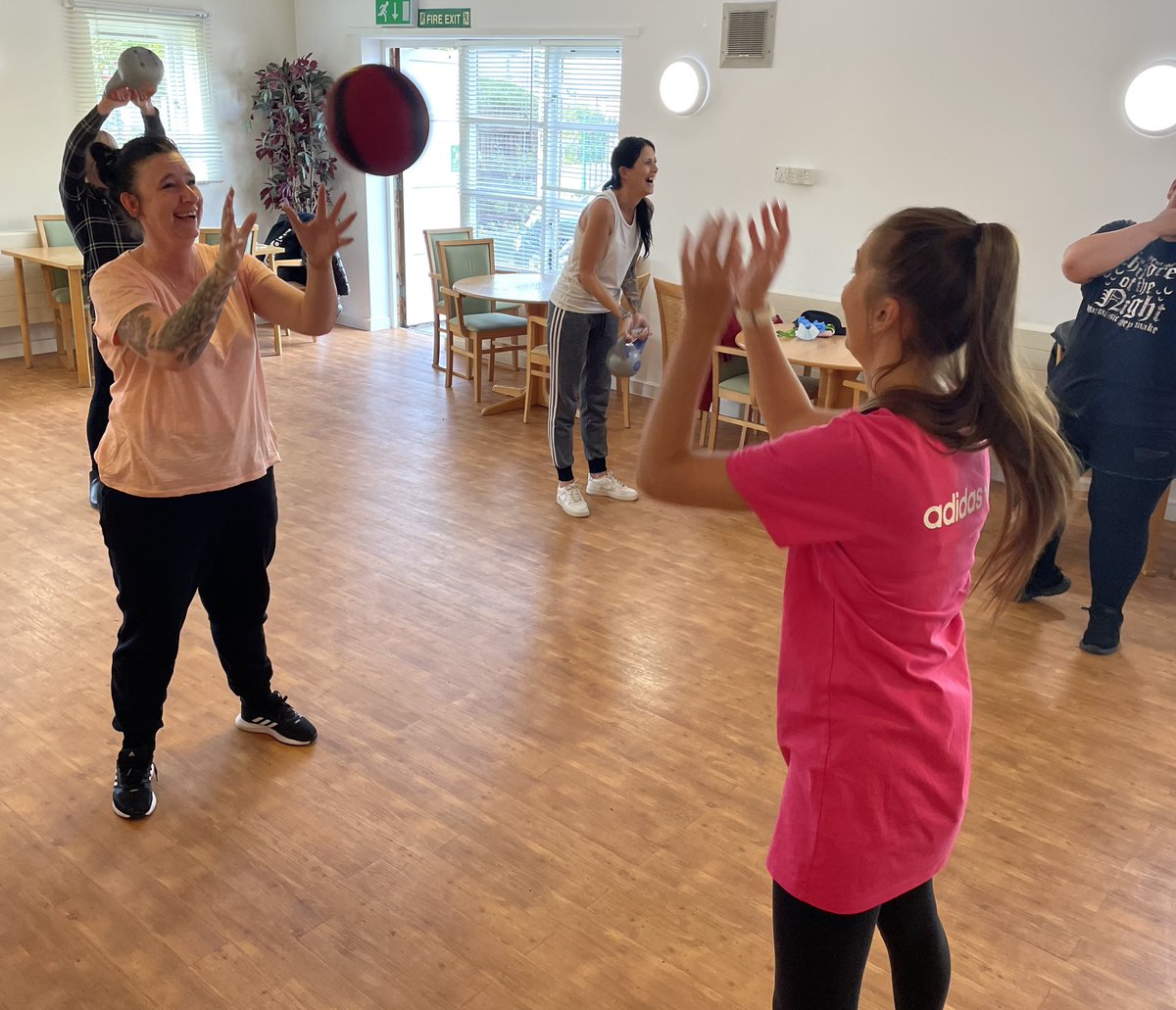 SportCare's tweet photo. Care work can be demanding so it’s nice to be able help the staff let off steam with a bit of Bootcamp/boxercise at @Brunelcare ABC Centre Extra Care Housing earlier this week. Think everyone enjoyed themselves. https://t.co/CHuQMkwSxo