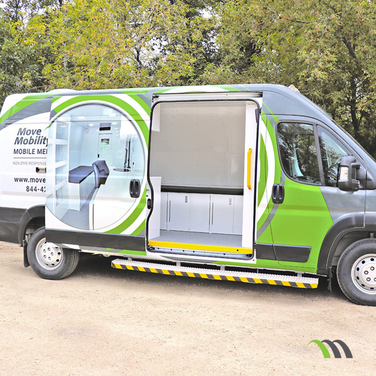 mobility_move's tweet photo. For #community members who cannot access traditional #healthcare services.

Request a Mobile Clinic Van stop at your community 👉 https://t.co/UBKen0W8LT

#mobilehealth #mobileclinic #healthcare #Indigenous #FirstNations #preventivecare #primarycare https://t.co/eENFtMYEsz