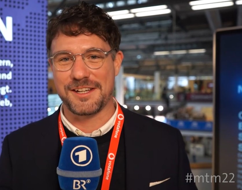 Interview with <a href="/Felix_Braune/">Felix Braune</a> at <a href="/medientage_mtm/">MEDIENTAGE MÜNCHEN</a> and all about <a href="/justt_app/">Justt</a>  - the next #bigthing in the #mediaindustry🚀

#Justt #newbusiness #startups #munich

Video: ardmediathek.de/video/Y3JpZDov…