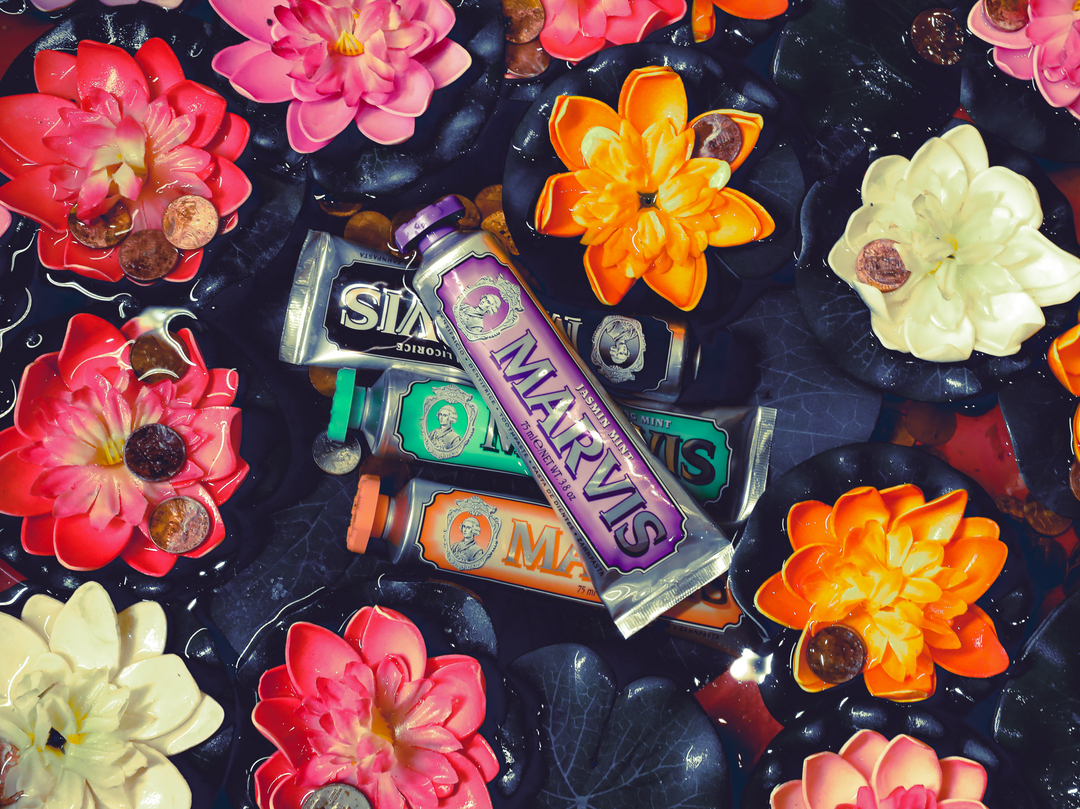 At the wishing well with Jasmin Mint #flowerpower