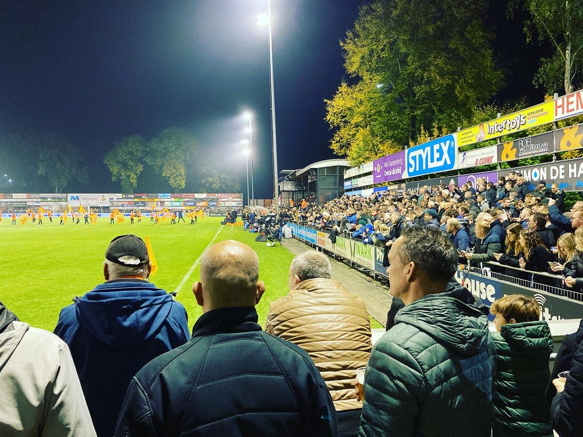 stadionvoer's tweet photo. 20.10.2022 HHC Hardenberg - PEC Zwolle 0-1 (KNVB Beker, 1e ronde)
Locatie: Sportpark de Boshoek, Hardenberg
Toeschouwers: 3.500
#hhcpec https://t.co/9JFAS5pYLE