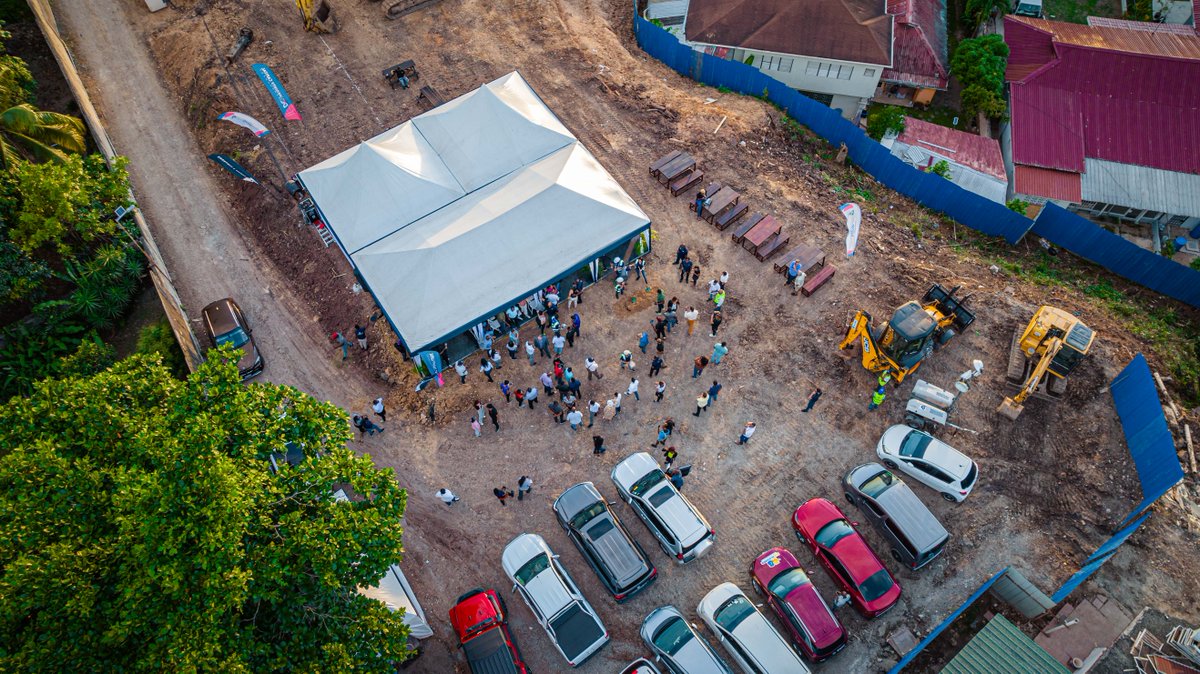 DequityGroup's tweet photo. #FBF to Johnston Development Group's Groundbreaking Ceremony for Cardinal Residences on October 11. Investing in people offers excellent returns.
#DequityCapital
#RealEstate
#JohnstonDevelopmentGroup https://t.co/cHINmZXwuA