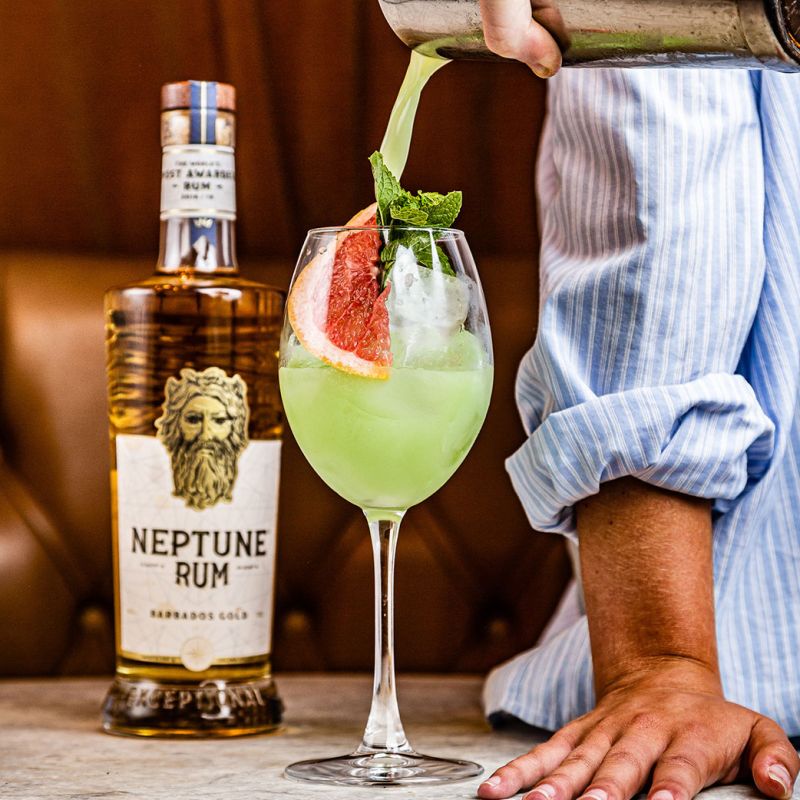 NeptuneRum's tweet photo. EXCEPTIONAL COCKTAILS
Exceptional rums make exceptional cocktails, discover our range of amazing recipes on our website https://t.co/6xMQnoccZL.
Pick up Neptune Rum Barbados Gold in over 160 Waitrose stores and online.
#neptunerum #rum #barbados #foursquare #cockails #recipes https://t.co/CWxtntgnGD