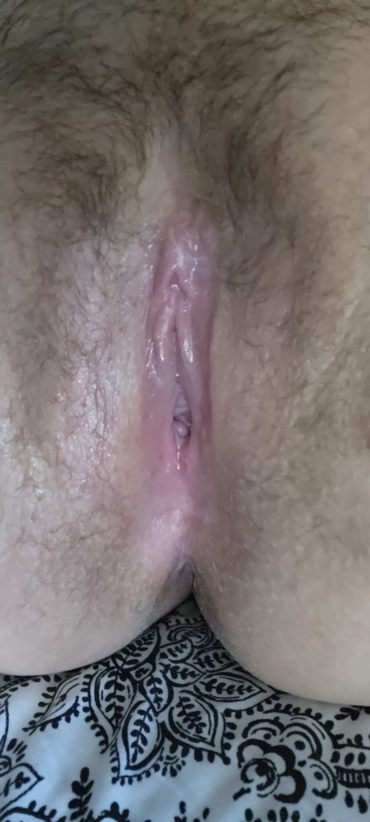 histoshare's tweet photo. Who loves creampies? 
#creampie #sharing #hotwife https://t.co/Q0waq9gImL