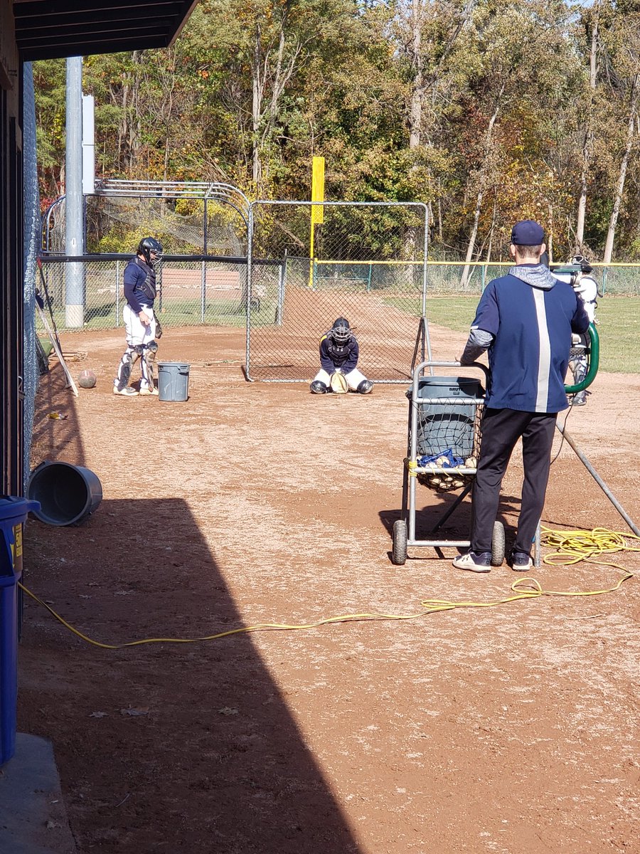SC4_Baseball's tweet photo. Catchers early work progression!
@jake_malak @JoeyParinello @BenMoore_27 https://t.co/rOswRlItYF