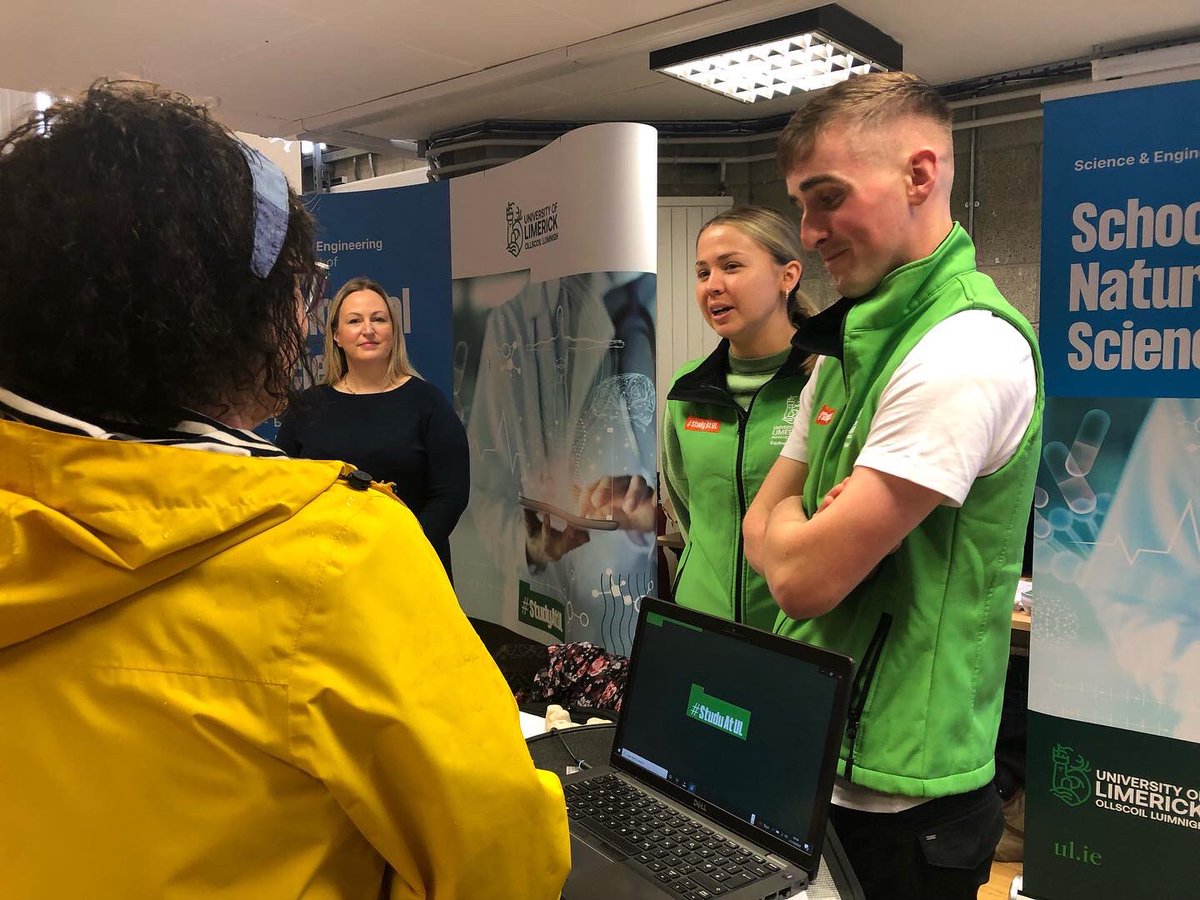 EquineScienceUL's tweet photo. We have thoroughly enjoyed meeting and chatting to prospective students and parents during the #ULOpenDays. We look forward to seeing you next September! A huge thank you to our current students who took the time to talk their future colleagues! #StudyAtUL @BioSci_UL @UL https://t.co/tJ17n6gzSw
