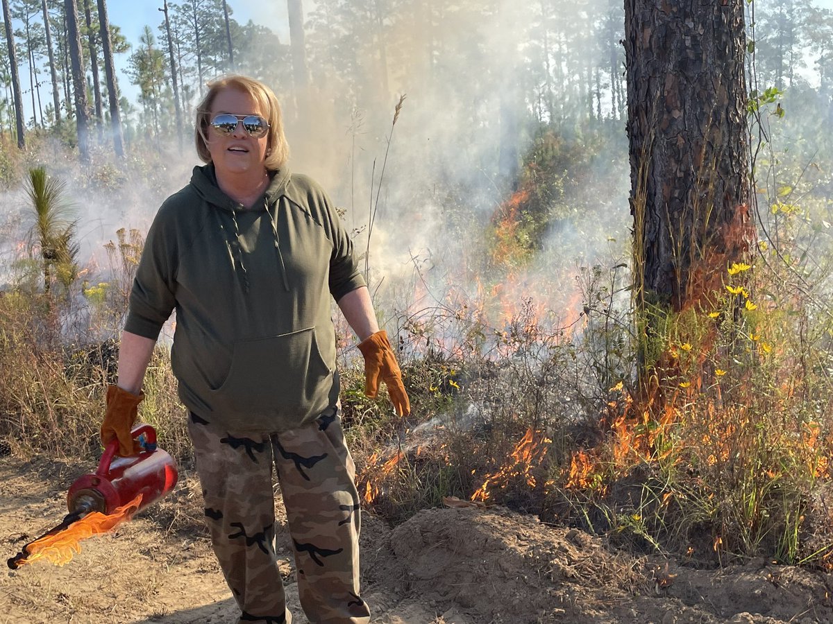 DylanSmithAL's tweet photo. Noted arsonists, Connie Rowe and State Sen. April Weaver settin’ the woods on fire. 

#ALWoodsToGoods2022 https://t.co/9sPmSBQA6c