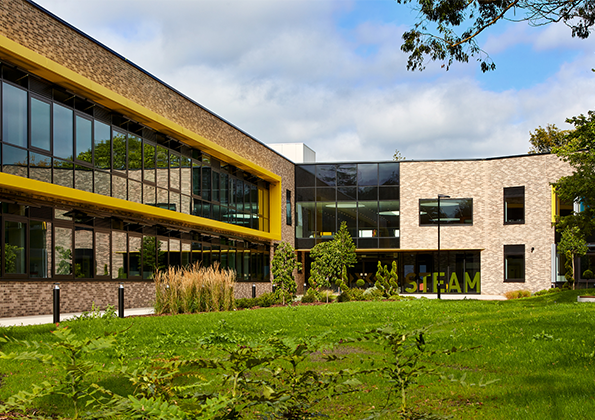 RioArchitects's tweet photo. More excitement and celebrations ahead with the @RICSnews National Awards and the @FBECambria  Autumn Dinner tonight. 

Best of luck to all those shortlisted at tonight's awards. #RICSAwards #architecture #education https://t.co/f5G8LRq7wN
