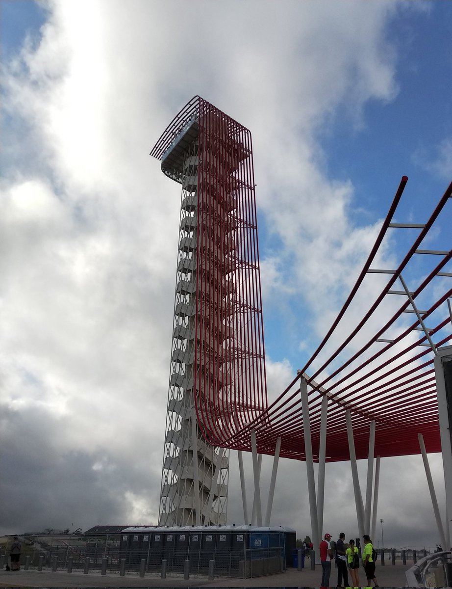 RandomRobotics's tweet image. 5 years ago today, at @COTA @F1 #USGP 
Maybe I&apos;ll make it again next year...
