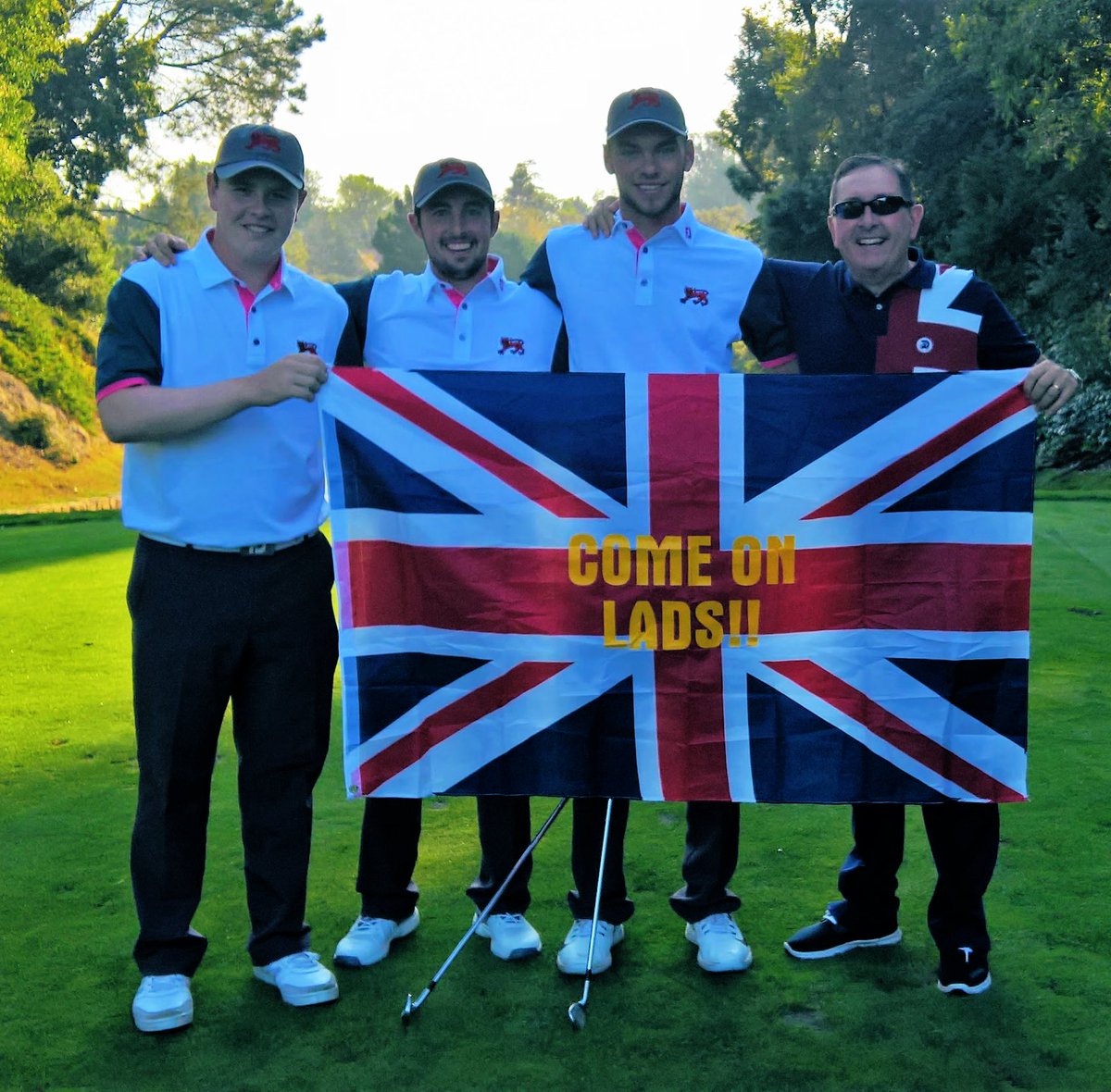 Well done <a href="/Jack_davidson12/">Jack Davidson</a> 👌🏻 @PGAEuroProTour #brilliant <a href="/JonathanDavids8/">Jonathan Davidson</a> 🤛🏻 🏴󠁧󠁢󠁷󠁬󠁳󠁿