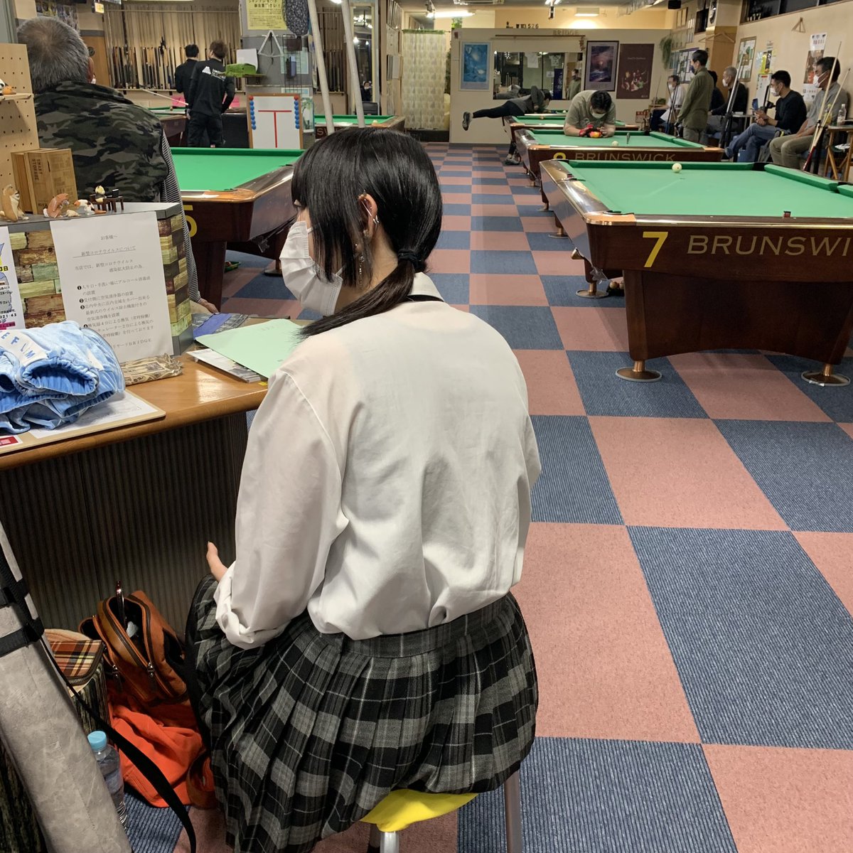 oneninesevenni1's tweet photo. 初マンスリー参加
ビギナーに優しい常連さん方ステキ
#ビリヤード
#マンスリー
#ブリッジ
#女子高生
#台球
#billiard
#billiards
#bridge
#9ball
#nineball
#breakandrunout
#aramithballs
#owlproducts
#team_tism
#team_tism_morioka https://t.co/oYOBDzExv2