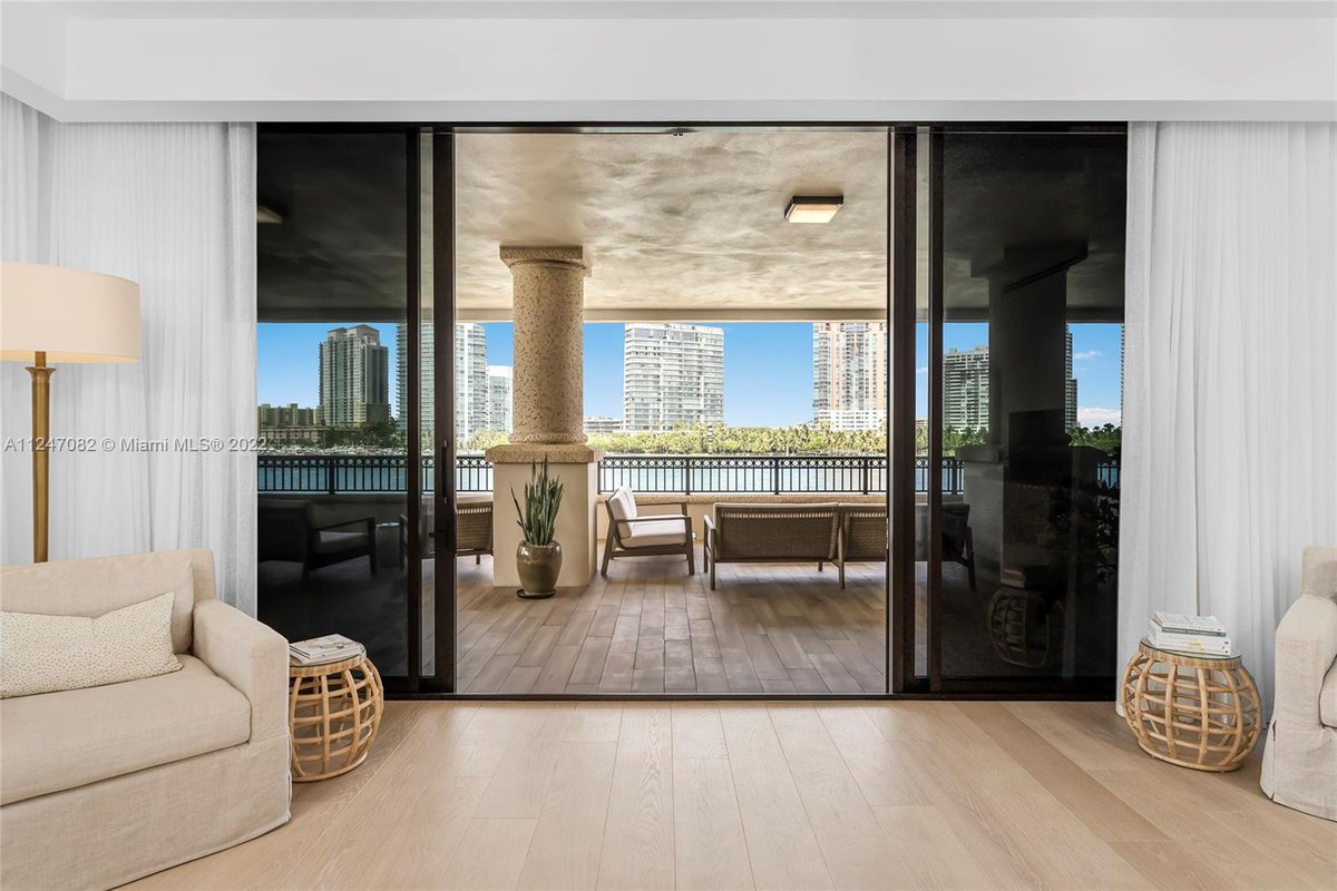 GlobaltyInvest's tweet photo. 📍6800 FISHER ISLAND DR #6823, MIAMI BEACH FL 33109
4  Beds | 4 Baths | 4,904ft²
$16,800,000 https://t.co/0AXf9jxUtM