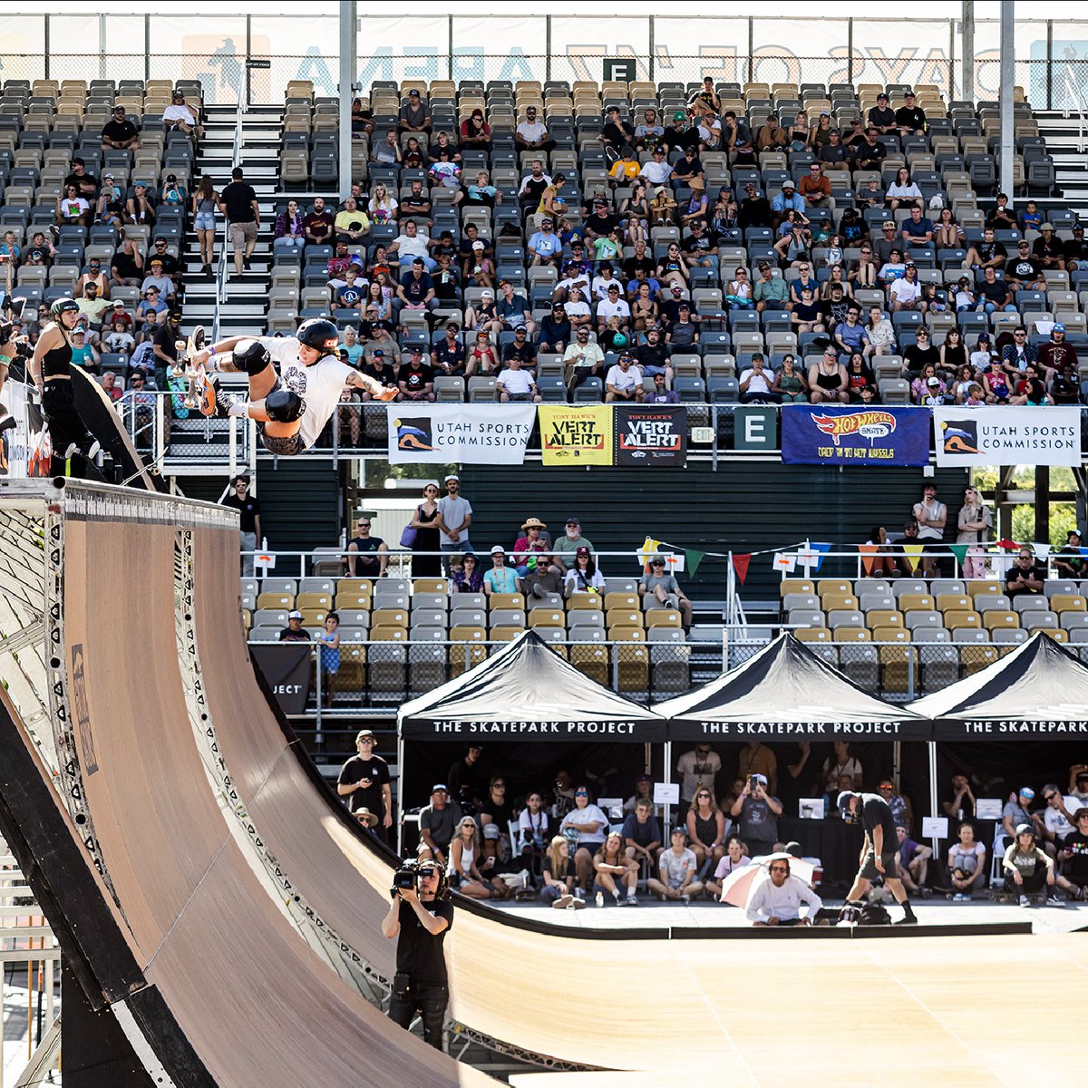 👉 Re-watch all the high-flying action from Tony Hawk’s Vert Alert this Saturday on EDGEsport! We are stoked to broadcast a memorable event from the summer at Utah State Fairpark, set your alarms...🚨
. 
⏰ Sat 22nd Oct @ 2045 CST
. 
📸 @daveswift01
. 
@thvertalert 
#THVertAlert