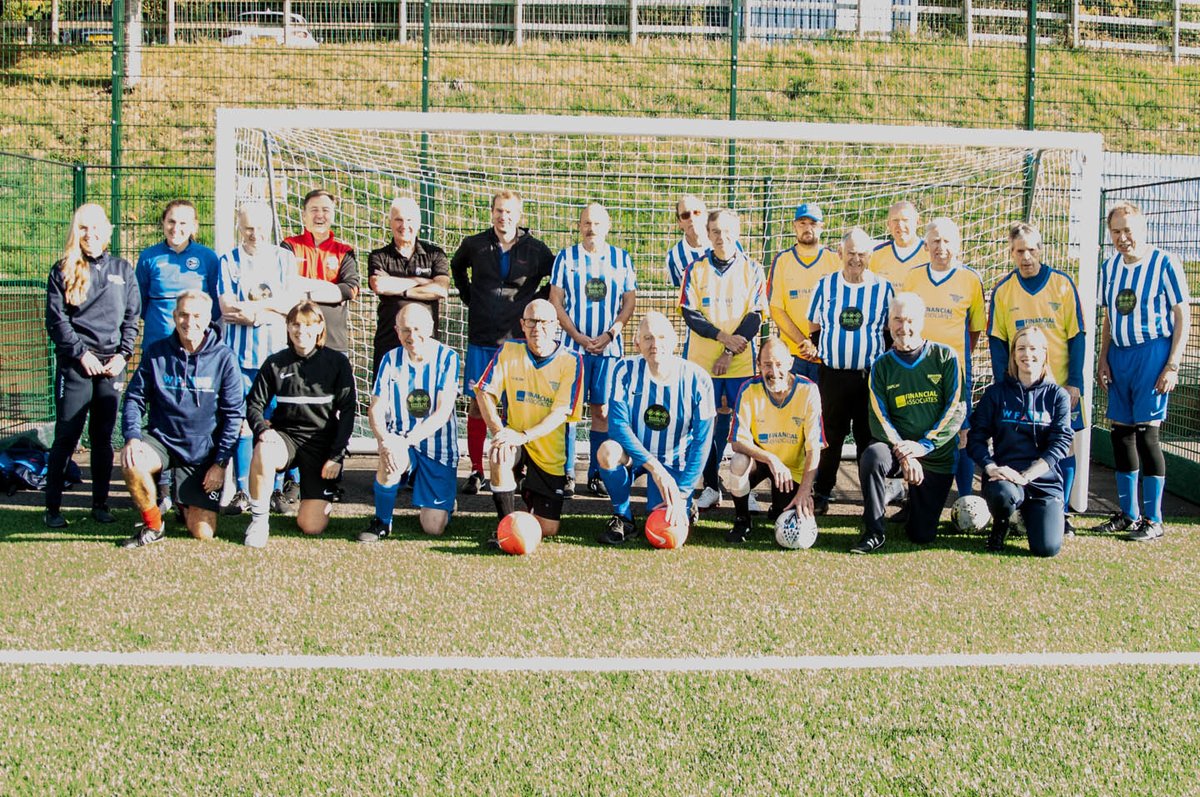 JCPDPhysio's tweet image. Bringing communities together: Gloucester @abbeymeadrovers vs Movers &amp;amp; Shakers @NeuroWFW #ExerciseMatters #walkingfootball