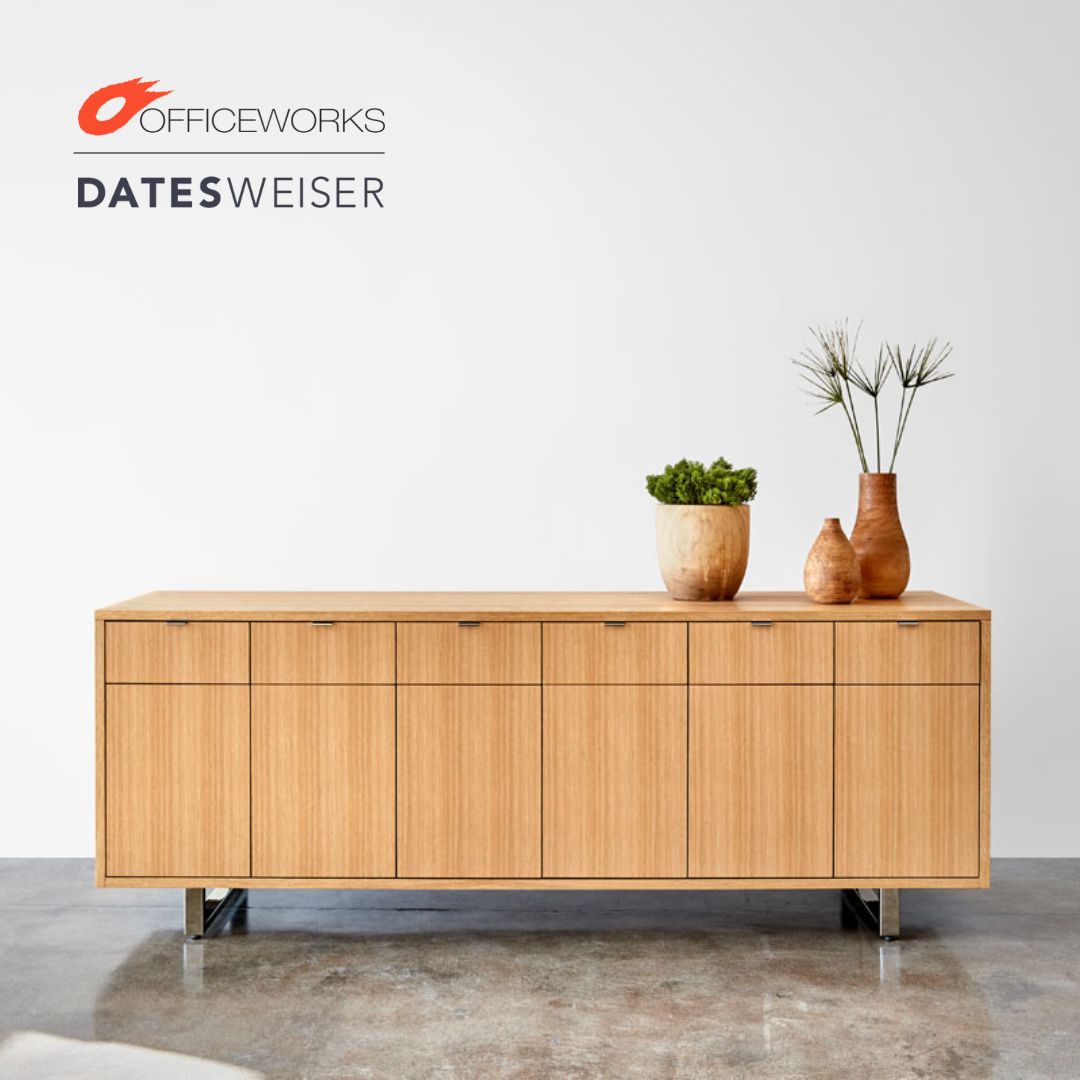 OfficeWorksIndy's tweet image. With concealed storage, deep drawers, or open displays, the Highline Twenty-Five Credenza has something for everyone.

Office storage solutions: bit.ly/3SfLa6K 

#DATESWEISER #HighlineTwentyFive