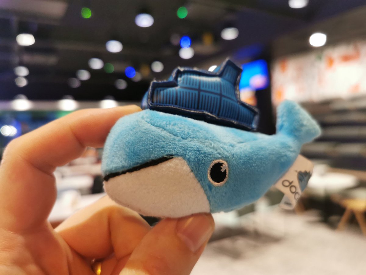 tomwillfixit's tweet photo. If you're attending @NIDevConf tomorrow and would like an opportunity to win some retro @Docker swag just find me, take a #dockerselfie with Moby and get entered into the draw. 10 lucky winners will get their choice of some really nice retro swag. #nidevconf https://t.co/bn4lxvaB9U
