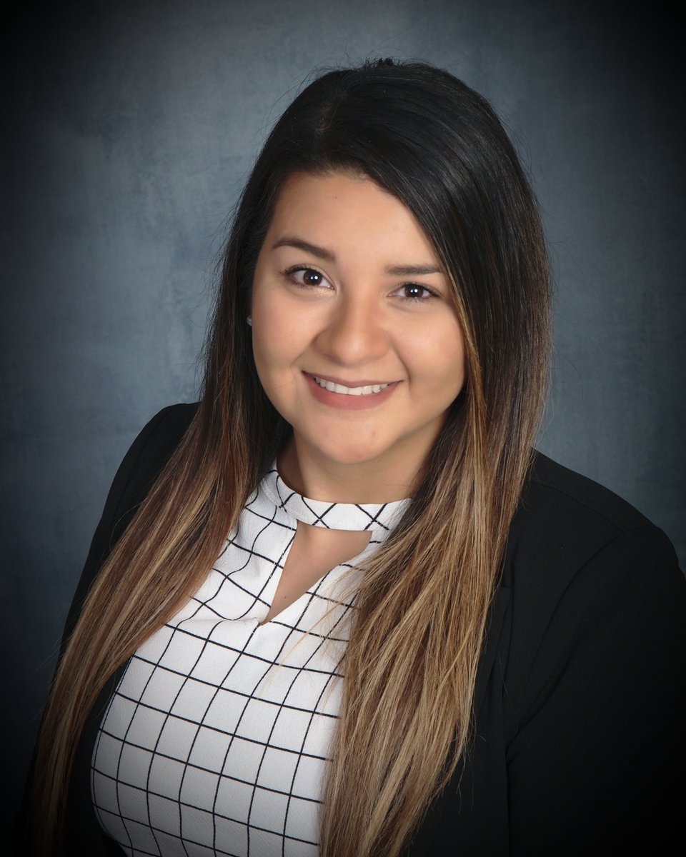 Quintana_mg's tweet photo. Hi #medtwitter I'm Maria Quintana, an IMG from Venezuela🇻🇪, living South West FL. I'm happy to be applying to #Pediatrics for the #Match2023. I'm looking forward to connecting with programs and future colleagues. 
@Inside_TheMatch
 
@imgsforimgs
 
@IMG_Advocate
 
@LatinasInMed https://t.co/vyYeeXMkeK