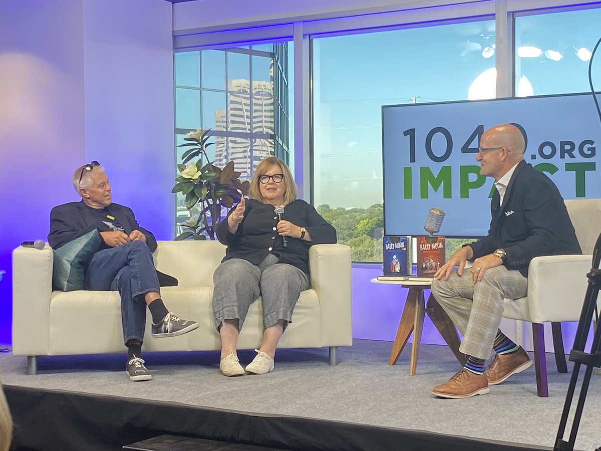 KeynoteRich's tweet photo. #beyondepic with @MichaelButlerSr talking with Tom Black and Martha Cotton
Just the start of many interviews and great influencers wit us this weekend
#mediatraining #mediacoach #brandbuilding #brandidentity #authors https://t.co/qhas4Apooy
