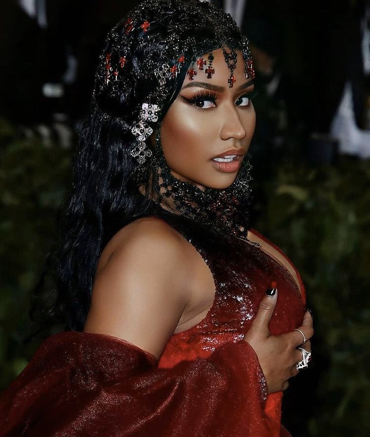 Onika4Barbz__'s tweet photo. I’m voting Nicki Minaj for Favorite Female Hip-Hop Artist at the #AMAs https://t.co/7nbLHJXV5c