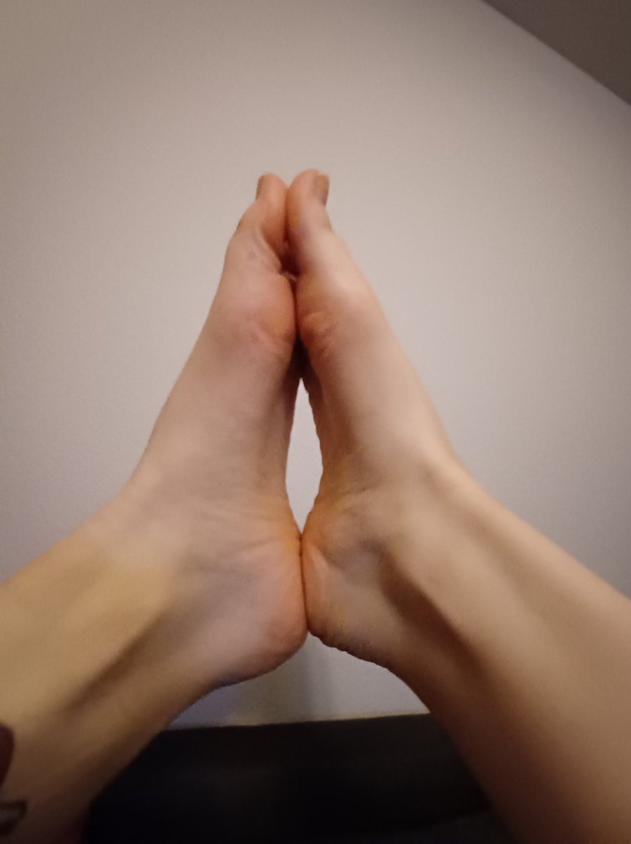 DescentViri's tweet photo. @_STL_VIKING These high arches need to be filled 👣 https://t.co/qpjR4w3la9