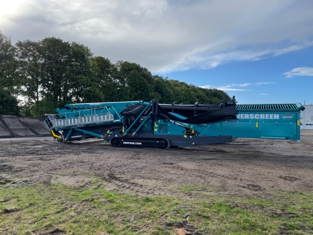 OrdigaDe's tweet photo. 🚜 Passende Baumaschinen findet Ihr auf https://t.co/hYwliJggFc https://t.co/ZHAyztNFwD
