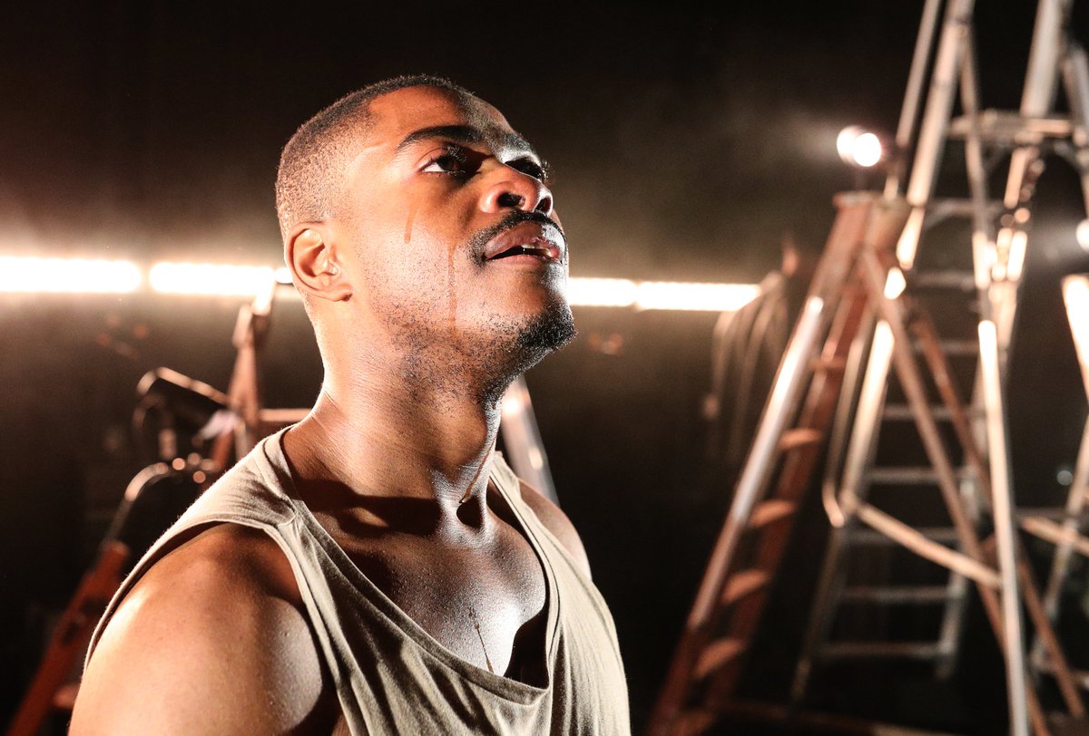 OmnibusTheatre's tweet photo. Okay so we've just been sent a #firstlook at @TangleTheatre's Richard the Second and...

Look at?? These photos??! I- 😵‍💫

See you there? https://t.co/TjzD7Y8Cim

#TangleRTS https://t.co/8FzqCrKpvL