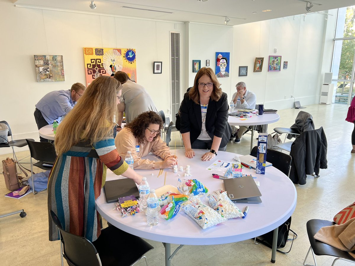 Kicking off our #KYILN Innovative Teacher Cohort with some design, collaboration, and competition! #UnitedWeLearnKY <a href="/UnitedWeLearnKY/">UnitedWeLearnKY</a> <a href="/mrsramey04/">Melanie Ramey, Ed.S., PAEMST</a> <a href="/sarahlynnsnipes/">Sarah Snipes</a>
