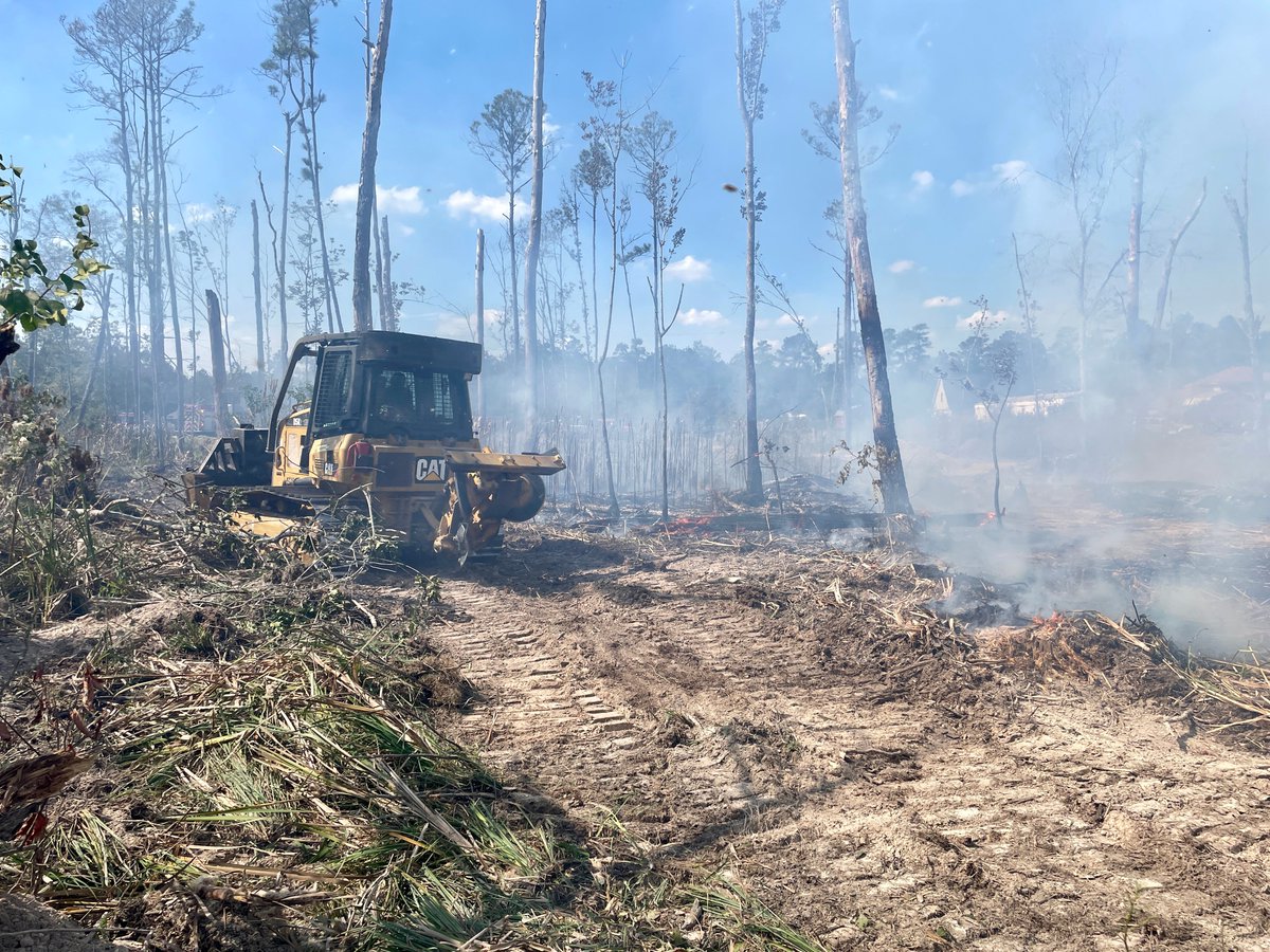 Yesterday, Texas A&M Forest Service responded to 5 wildfires for 47.7 acres. Timber litter fuels have dried this week along I-35 and in East Texas. Increased wind speeds will support wildfire activity in these fuels for North, Central and East Texas through Saturday.