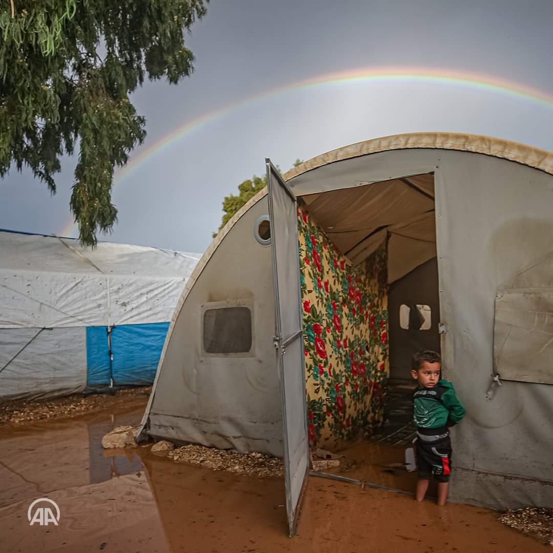 sy____19951's tweet photo. Winter in Idlib, Syrian refugee camps in northern Syria on the border with Turkey, severe and harsh suffering at the beginning of winter
#syria_edlib https://t.co/7IS7atMZbR