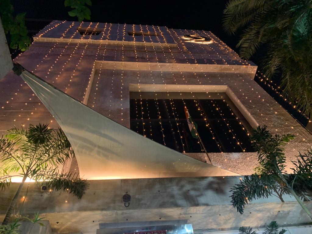 architectsSDI's tweet photo. #Space_Designers_International #HeadOffice #Noida #Diwalidecoration https://t.co/WC7VlZpBCR