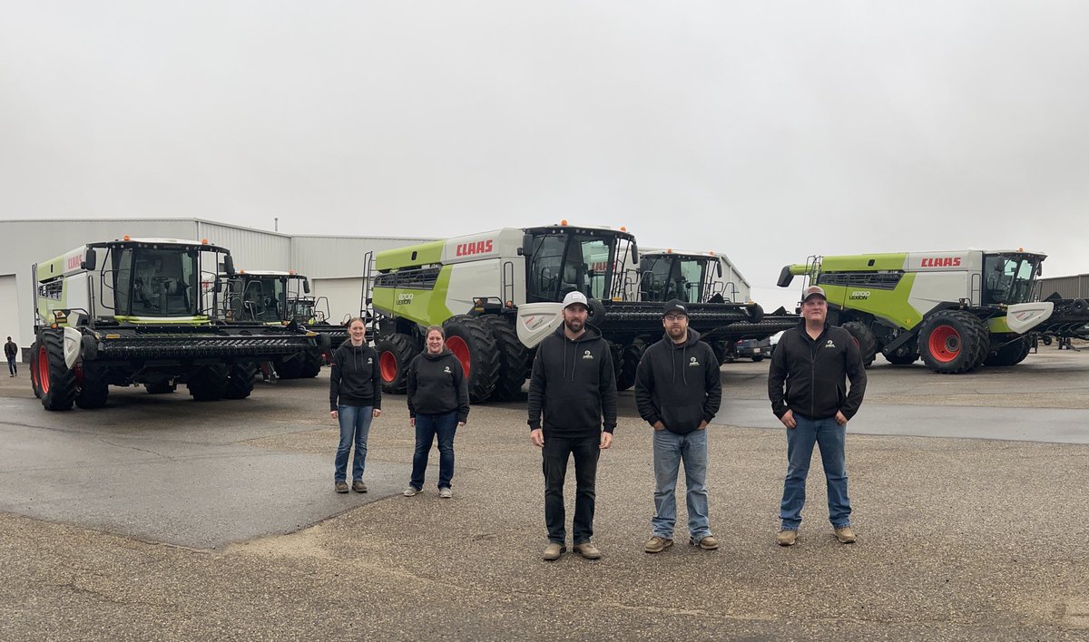 LjMagnusson's tweet photo. Another customer delivery from the team at @AlbertaAGCentre - @CLAAS_America https://t.co/0jfEyM1mYt