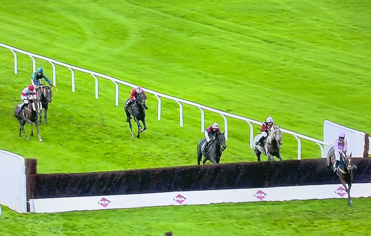 amajox's tweet photo. Congrats @amajox @Alice_stevens_2 WINS #AndrewMalam #LifetimeInRacing Hcap Chase @CheltenhamRaces #JimmyTheDigger @HenryDalyRacing #stayedonuphill denies #champ @ginaandrews19 #AnightinLambourn Jimmy dug deep! #battleuphill #20ran #topride #topjock Well done Alice!ππππππ₯ https://t.co/8XCJL2Nb7K