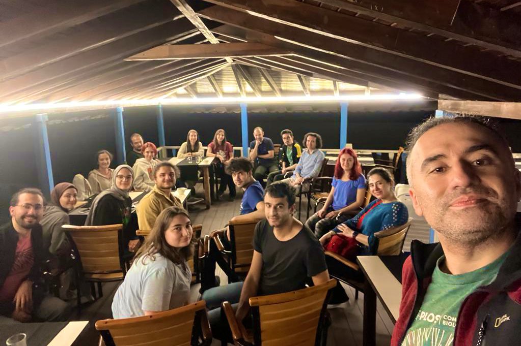 Tunca Doğan (@tuncadogan) on Twitter photo Two days full of exciting science #HIBIT2022 Turkish bioinformatics community rocks 🤟🏼
Thanks to organizers <a href="/yaydinson/">Yeşim AYDIN SON</a> Dr Arzu Karahan <a href="/BurcakOtlu/">Burçak Otlu</a> also <a href="/RSGTurkey/">ISCB SC RSG Türkiye</a> & all students who worked tirelessly
Love from Hacettepe Biological Data Science Lab, hope to see you all next year Two days full of exciting science #HIBIT2022 Turkish bioinformatics community rocks 🤟🏼
Thanks to organizers <a href="/yaydinson/">Yeşim AYDIN SON</a> Dr Arzu Karahan <a href="/BurcakOtlu/">Burçak Otlu</a> also <a href="/RSGTurkey/">ISCB SC RSG Türkiye</a> & all students who worked tirelessly
Love from Hacettepe Biological Data Science Lab, hope to see you all next year