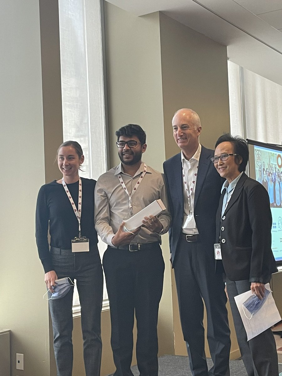 Wooo for #Firestone #Trainee #FIRst Nisarg Radadia winning the trainee presentation at #CRRN2022 from #SvenningsenLab “like mentor, like mentee” i would like to say! #woot <a href="/CanRespirResNet/">CRRN</a>