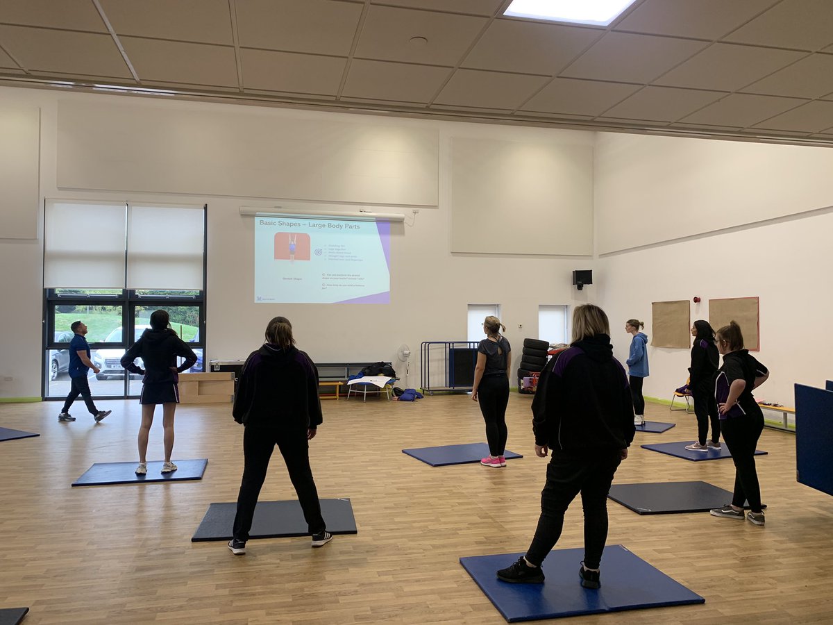 _MissGPrimary's tweet photo. Thank you @RBGymandSport for todays gymnastics CPD! We had a great time learning about gymnastics! https://t.co/y0UTO0wEOc