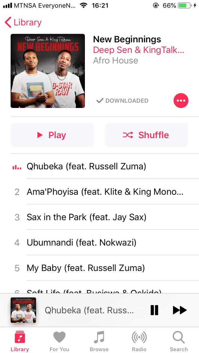 Pedi_Kween's tweet photo. My boys, @thereal_deepsen &amp; @kingtalkzin are fighting on this EP 🥺
#NewBeginningsEP

https://t.co/ERyhEOdNQo https://t.co/SLJehgB8tO
