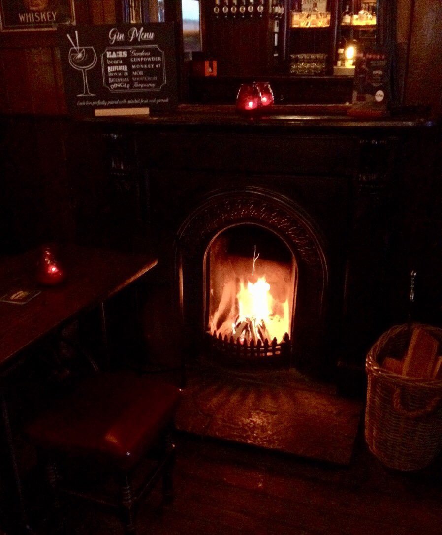 Ma Hogans Bar, Limerick tweet media