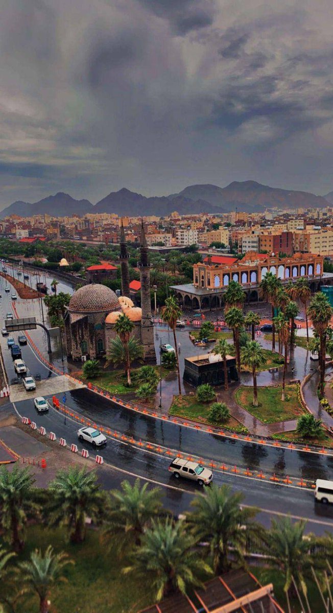 زين المدينه وزين من سكنها