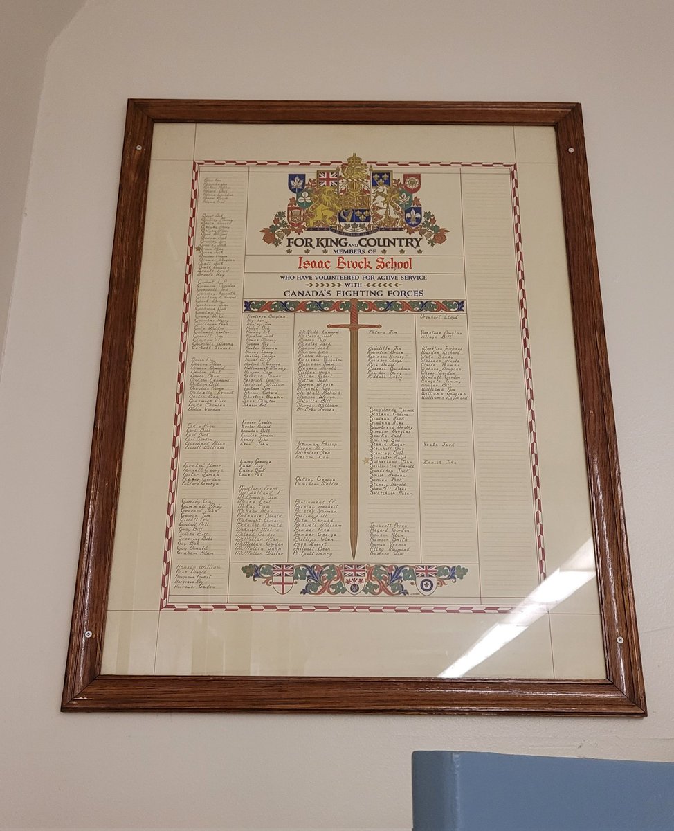 WestEndCassidy's tweet photo. 2/2 Built in 1913, its junior high grads were old enough to fight in WWI. The school has two large scrolls listing those who served. Also, photos of the three Vic Cross recipientd from Valour Road. https://t.co/VXrYQjYPRI