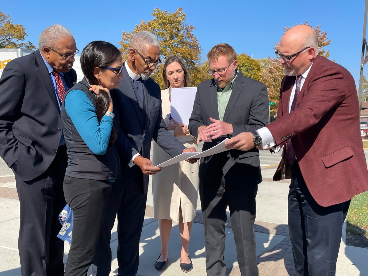 Today, I was honored to join @SecDebHaaland & IL officials in touring Chicago sites related to the life & legacy of #EmmettTill. It is important that we preserve these historic places for future generations.