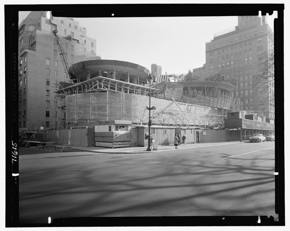 On this day in 1959: The Guggenheim Museum Opens on the Upper East Side — Full story: agreatbigcity.com/history/Octobe…