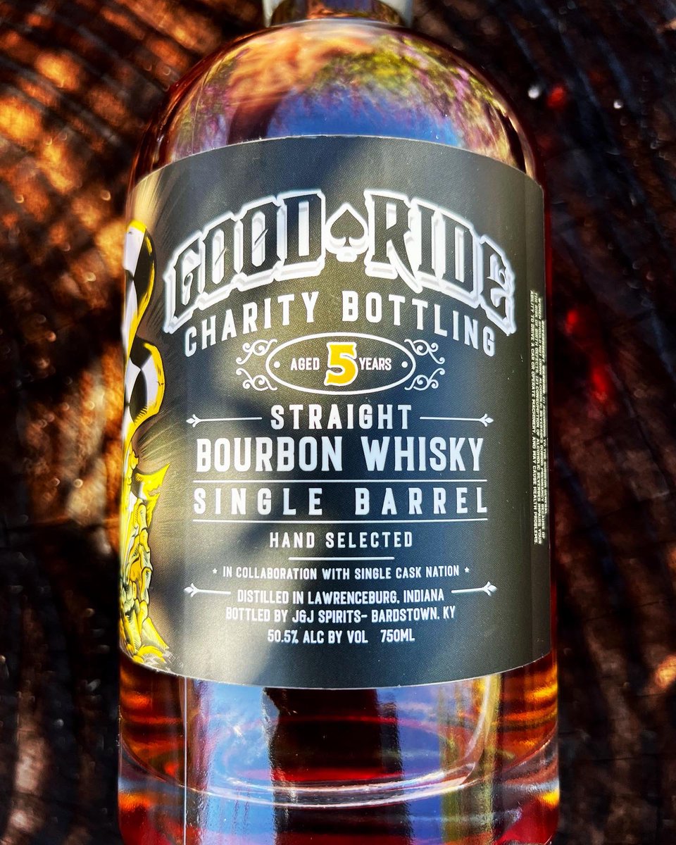 ChrsSbstn's tweet photo. Heading into the weekend is a great chance to crack open a great bottle for an excellent cause. My good friends at @monocaskism partnered with @goodride to raise money for veterans in need! We all love a good bourbon, and it’s a great want to do some good work with your drinking. https://t.co/D32CXABZ9x
