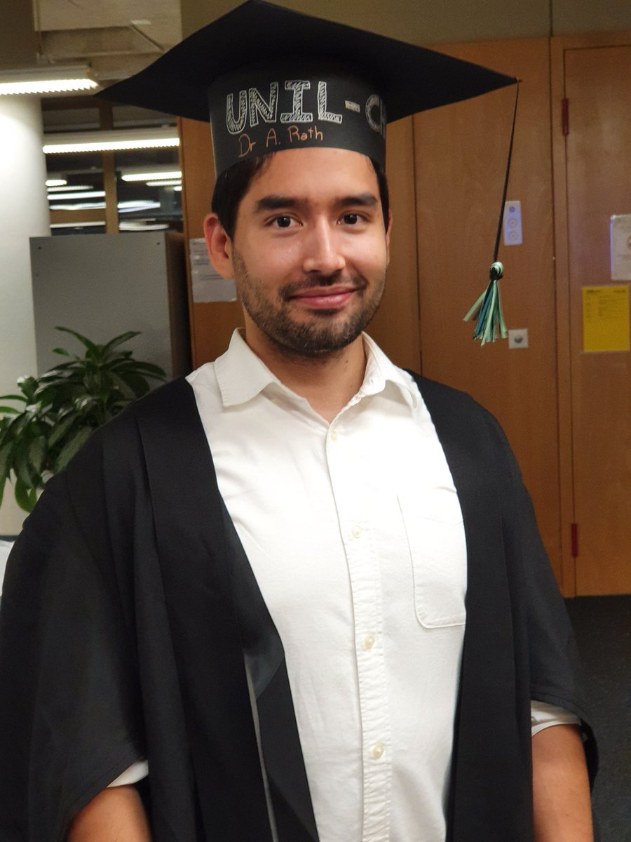 Caroline Arber tweet media