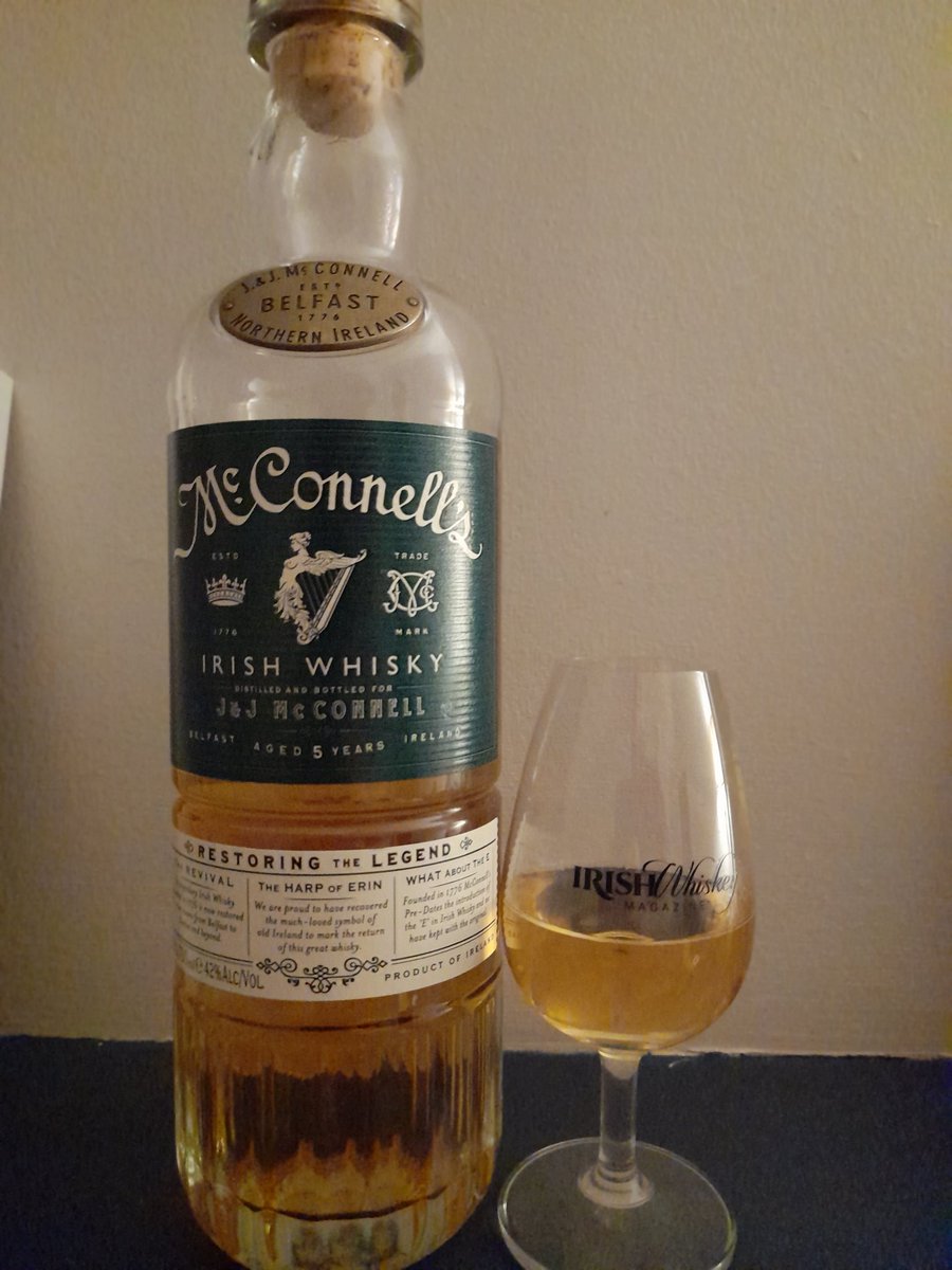 conorohare91's tweet photo. #fridaynightdram with @McConnells_BDC 

A fantastic blended whiskey to end the week. 

#belfast #whiskeyofbelfast #irishwhiskey #fridaynightsips https://t.co/XjGuHiITZL