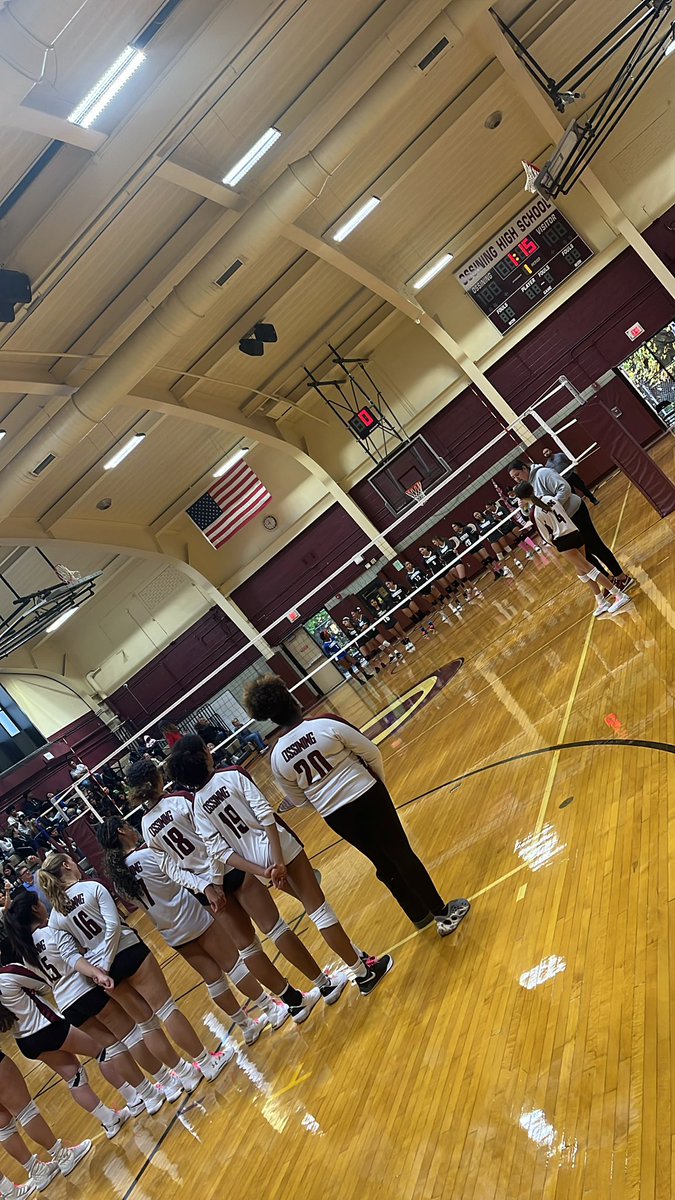 Let’s go O! 🏐 @OssiningVolley1 #OPride
